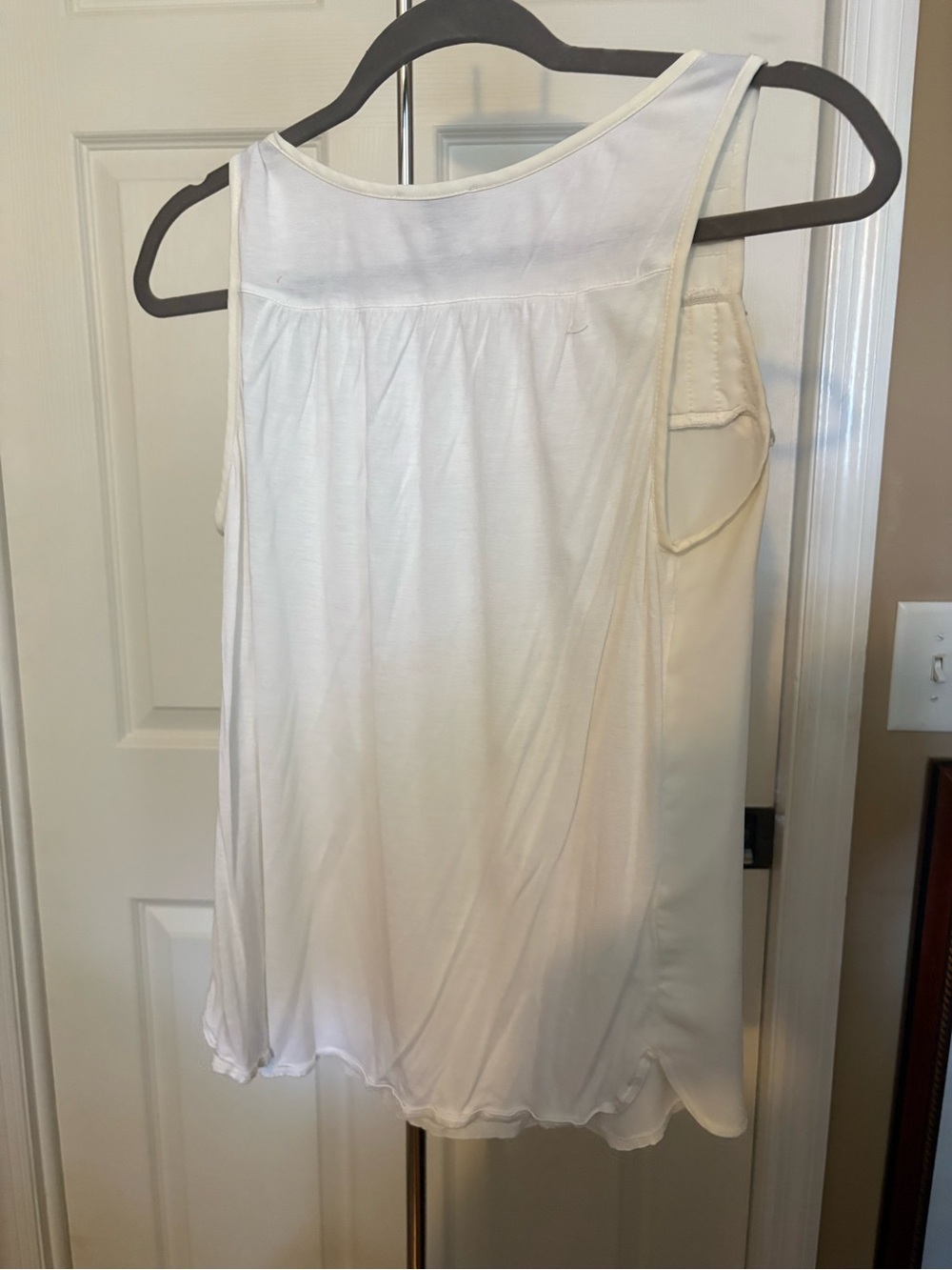 Sheer Ivory Shell - Picture 2 of 3